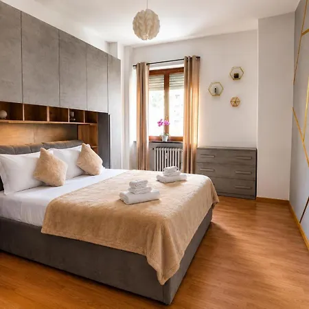 The Cozy Geometric Borgo Vittorio House Apartamento *